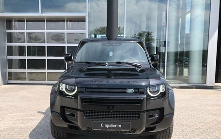 Land Rover Defender II, 2023 год, 13 950 000 рублей, 6 фотография