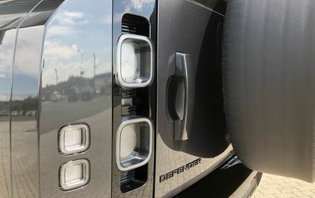 Land Rover Defender II, 2023 год, 13 950 000 рублей, 11 фотография