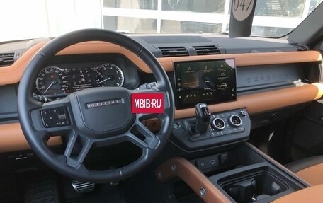 Land Rover Defender II, 2023 год, 13 950 000 рублей, 16 фотография