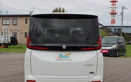 Suzuki Landy, 2022 год, 2 600 000 рублей, 5 фотография
