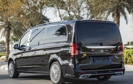 Mercedes-Benz Vito, 2022 год, 4 550 000 рублей, 9 фотография