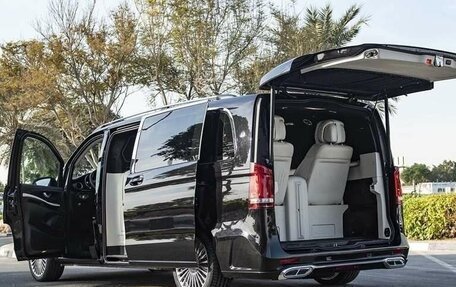 Mercedes-Benz Vito, 2022 год, 4 550 000 рублей, 8 фотография