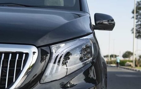 Mercedes-Benz Vito, 2022 год, 4 550 000 рублей, 18 фотография