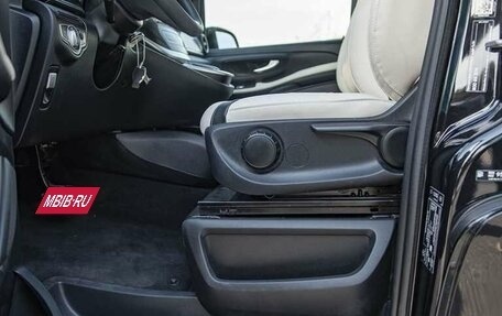 Mercedes-Benz Vito, 2022 год, 4 550 000 рублей, 27 фотография