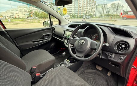Toyota Vitz, 2018 год, 1 050 000 рублей, 4 фотография