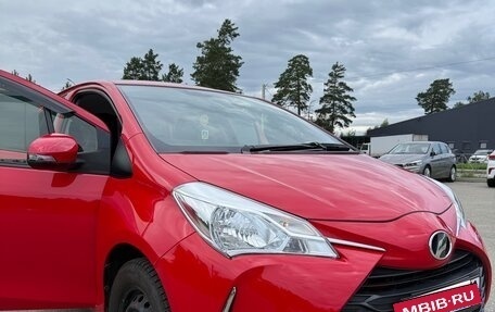 Toyota Vitz, 2018 год, 1 050 000 рублей, 5 фотография