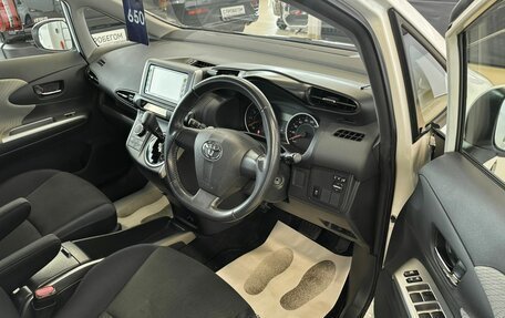 Toyota Wish II, 2011 год, 1 599 000 рублей, 10 фотография