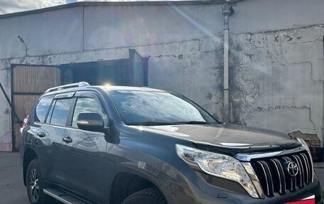 Toyota Land Cruiser Prado 150 рестайлинг 2, 2014 год, 2 771 500 рублей, 1 фотография