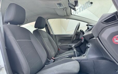 Ford Fiesta, 2015 год, 849 000 рублей, 11 фотография