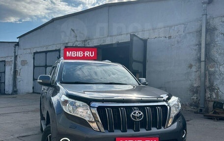 Toyota Land Cruiser Prado 150 рестайлинг 2, 2014 год, 2 771 500 рублей, 2 фотография