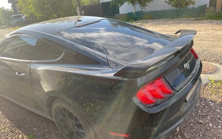 Ford Mustang VI рестайлинг, 2019 год, 3 200 000 рублей, 4 фотография