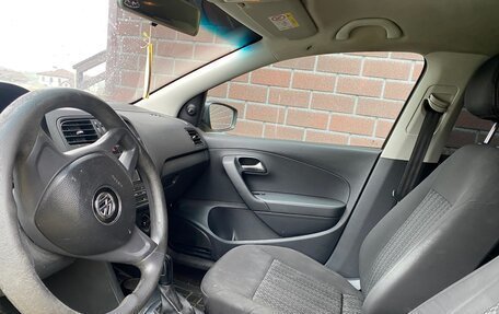 Volkswagen Polo VI (EU Market), 2018 год, 550 000 рублей, 8 фотография