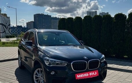 BMW X1, 2019 год, 2 000 000 рублей, 2 фотография