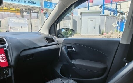 Volkswagen Polo VI (EU Market), 2017 год, 1 150 000 рублей, 24 фотография