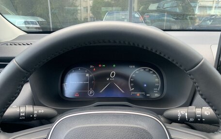 Toyota RAV4, 2025 год, 3 980 000 рублей, 17 фотография