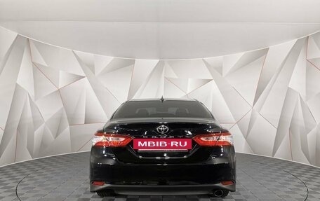 Toyota Camry, 2019 год, 2 565 000 рублей, 8 фотография
