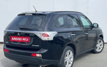 Mitsubishi Outlander III рестайлинг 3, 2012 год, 1 750 000 рублей, 6 фотография