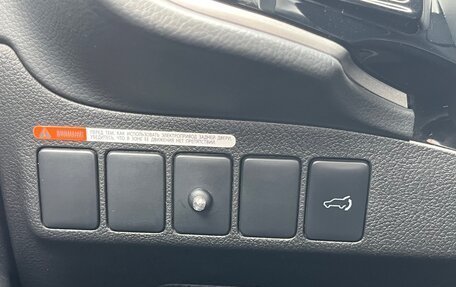 Mitsubishi Outlander III рестайлинг 3, 2012 год, 1 750 000 рублей, 15 фотография