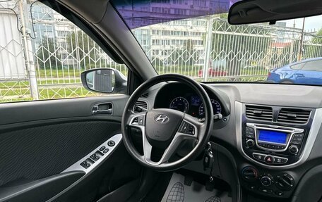 Hyundai Solaris II рестайлинг, 2013 год, 919 000 рублей, 10 фотография