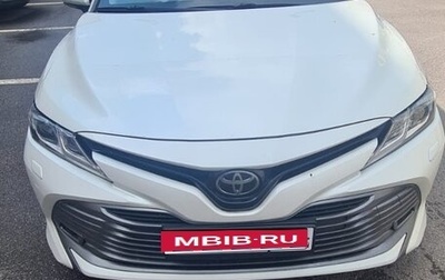 Toyota Camry, 2019 год, 2 650 000 рублей, 1 фотография