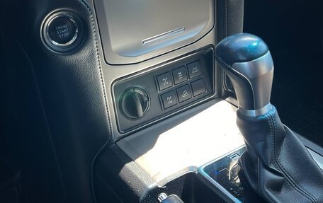 Toyota Land Cruiser Prado 150 рестайлинг 2, 2021 год, 6 180 000 рублей, 22 фотография