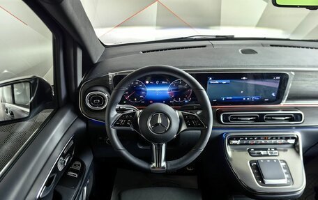 Mercedes-Benz V-Класс, 2024 год, 19 690 000 рублей, 14 фотография