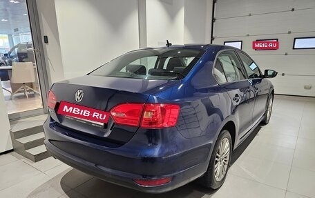 Volkswagen Jetta VI, 2013 год, 699 000 рублей, 4 фотография