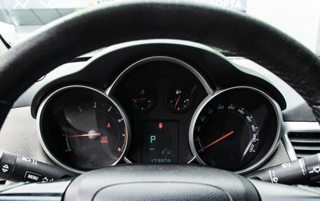 Chevrolet Cruze II, 2012 год, 800 000 рублей, 13 фотография