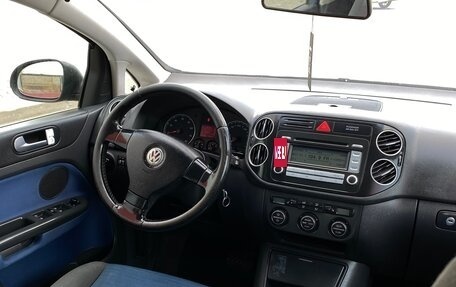 Volkswagen Golf Plus I, 2006 год, 415 000 рублей, 27 фотография