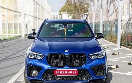 BMW X5 M, 2022 год, 15 100 025 рублей, 3 фотография
