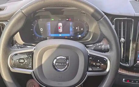 Volvo XC60 II, 2022 год, 2 915 111 рублей, 12 фотография