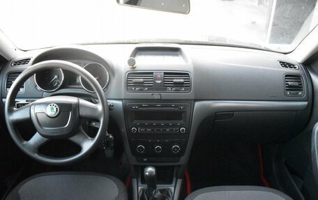 Skoda Yeti I рестайлинг, 2010 год, 544 000 рублей, 12 фотография
