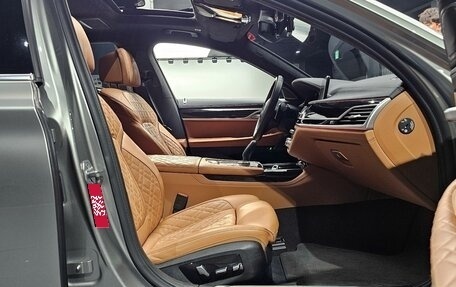 BMW 7 серия, 2021 год, 4 960 000 рублей, 17 фотография