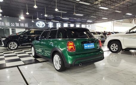 MINI Hatch, 2022 год, 2 350 000 рублей, 6 фотография