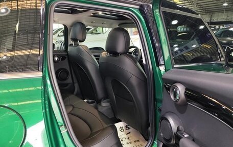 MINI Hatch, 2022 год, 2 350 000 рублей, 16 фотография