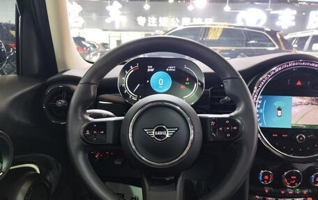 MINI Hatch, 2022 год, 2 350 000 рублей, 20 фотография