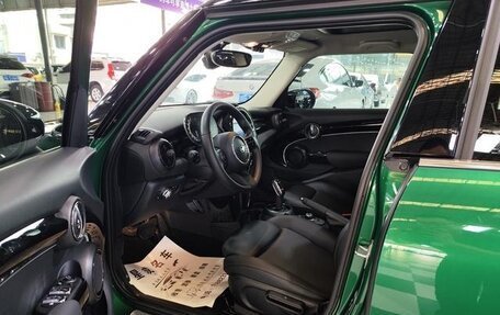 MINI Hatch, 2022 год, 2 350 000 рублей, 14 фотография
