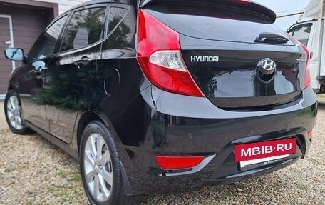 Hyundai Solaris II рестайлинг, 2012 год, 850 000 рублей, 7 фотография