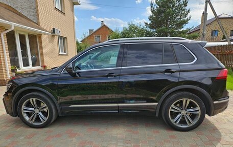 Volkswagen Tiguan II, 2018 год, 2 700 000 рублей, 12 фотография