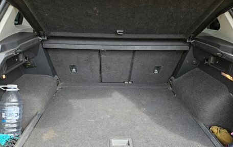 Volkswagen Tiguan II, 2018 год, 2 700 000 рублей, 18 фотография