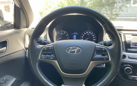 Hyundai Solaris II рестайлинг, 2018 год, 1 044 000 рублей, 7 фотография