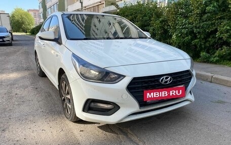 Hyundai Solaris II рестайлинг, 2018 год, 1 044 000 рублей, 2 фотография