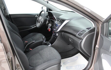 Hyundai Solaris II рестайлинг, 2016 год, 1 150 000 рублей, 13 фотография