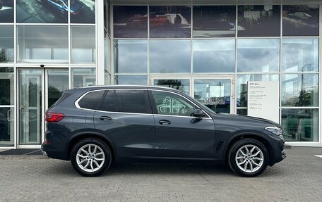 BMW X5, 2019 год, 5 890 000 рублей, 6 фотография