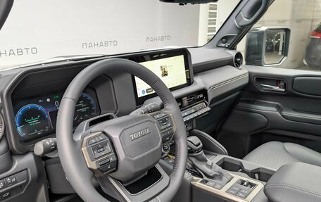 Toyota Land Cruiser Prado, 2024 год, 9 600 000 рублей, 7 фотография