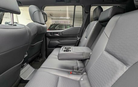 Toyota Land Cruiser Prado, 2024 год, 9 600 000 рублей, 8 фотография