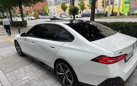 BMW 5 серия, 2024 год, 6 700 000 рублей, 4 фотография