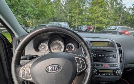 KIA cee'd I рестайлинг, 2009 год, 555 000 рублей, 7 фотография