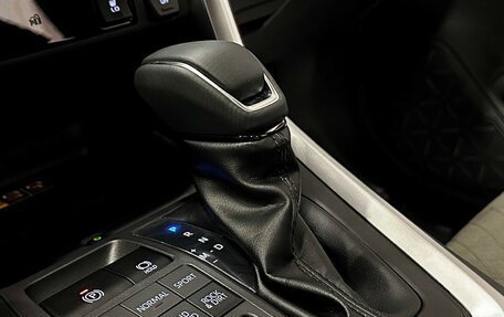 Toyota RAV4, 2025 год, 3 897 000 рублей, 28 фотография
