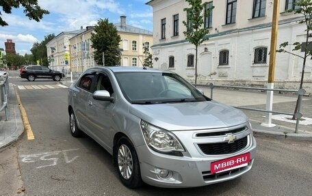 Chevrolet Cobalt II, 2013 год, 545 000 рублей, 2 фотография